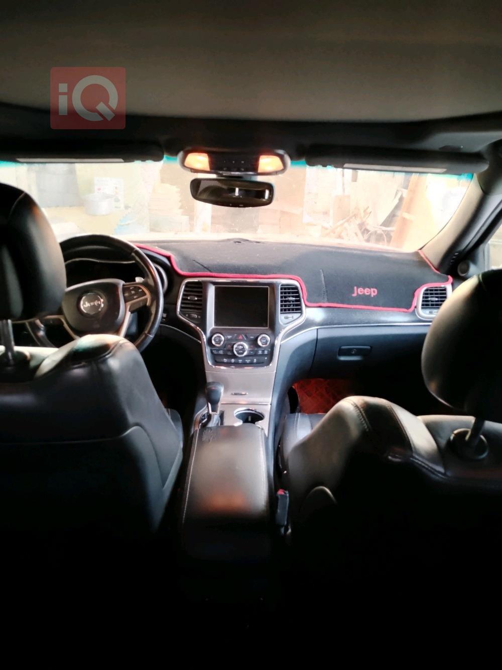 جيب جراند شيروكي